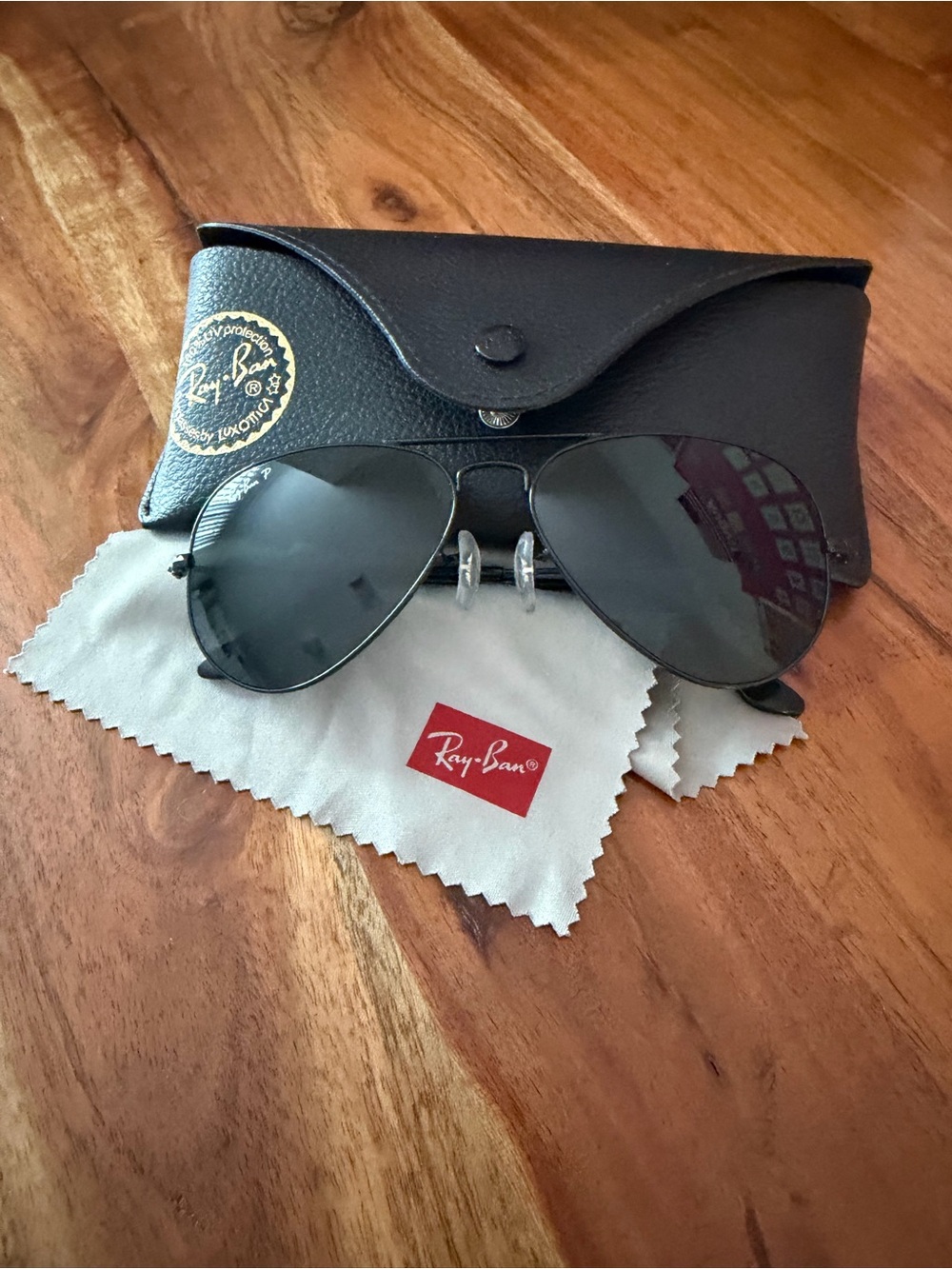 Ray-Ban Classic Aviator Sunglasses - Black - Picture 6 of 10